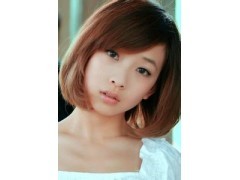 何曼婷经纪合作新机遇 多领域跨界的资源桥梁
